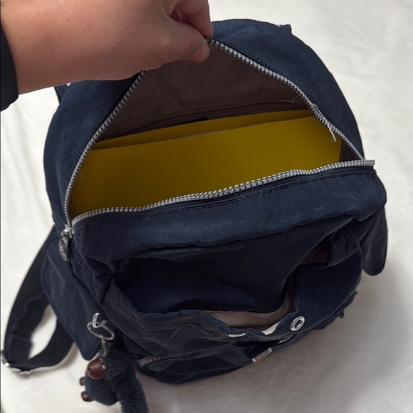 Kipling blue Backpack with lunchbox and 1 pencil/crayons organizer - Picture 13 of 17